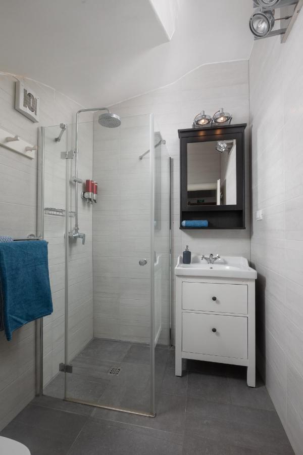Apartment Coastal Villa Makarska Kültér fotó