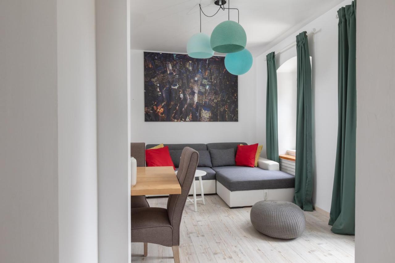 Apartment Coastal Villa Makarska Kültér fotó