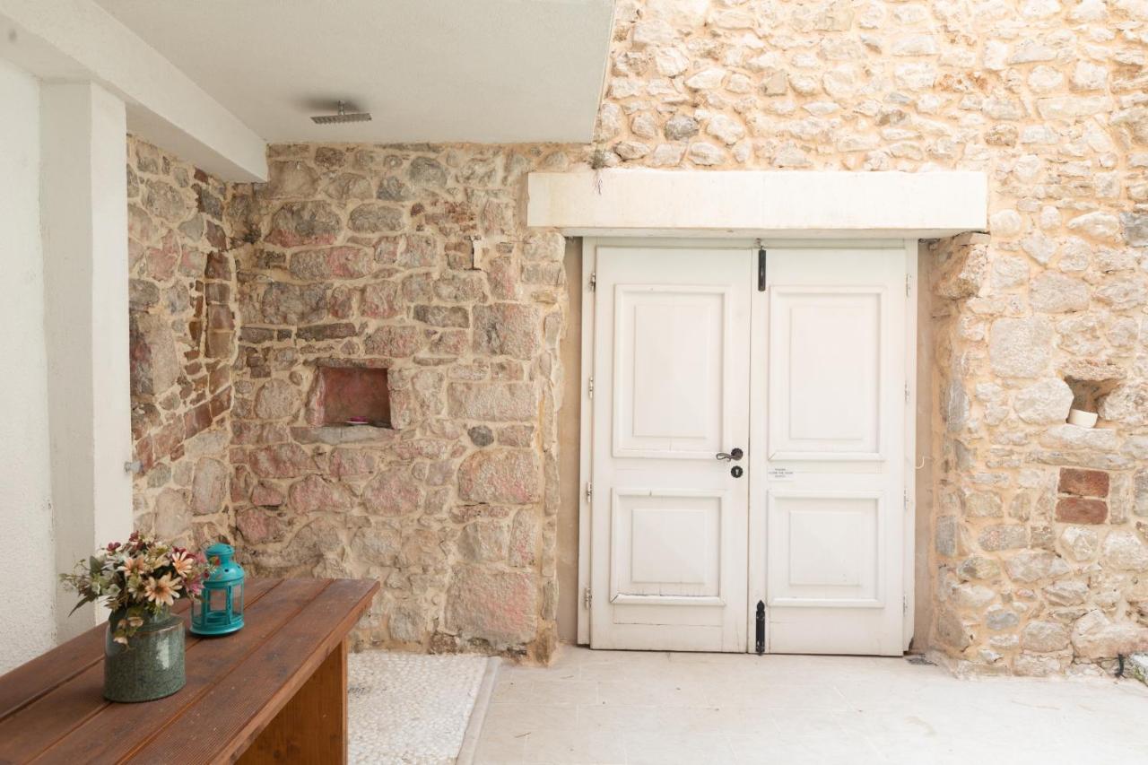 Apartment Coastal Villa Makarska Kültér fotó