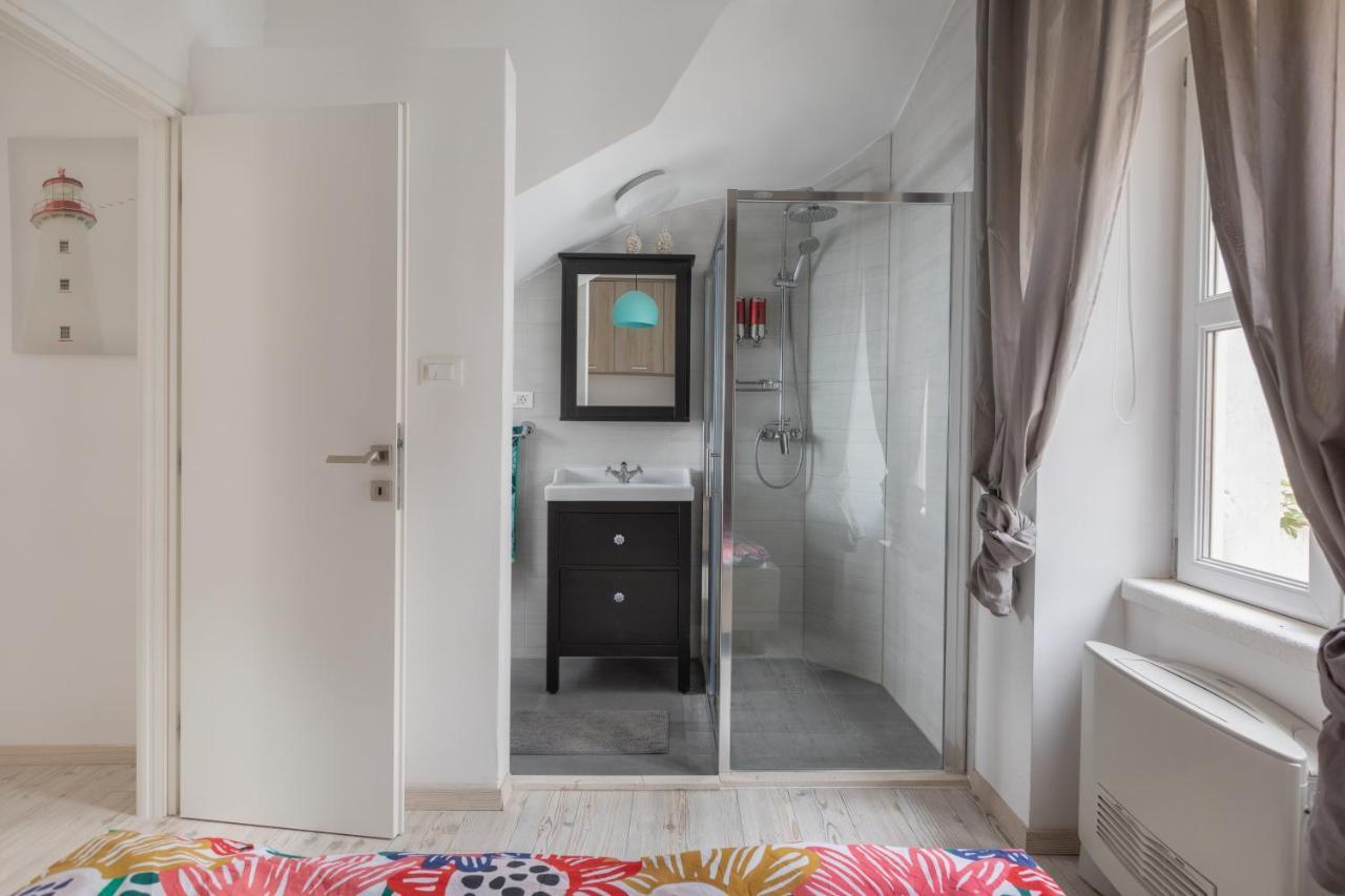 Apartment Coastal Villa Makarska Kültér fotó